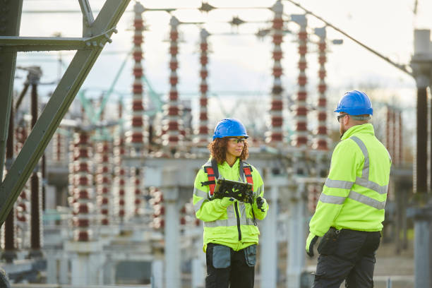 Professional Electrician in Fox Farm College, WY